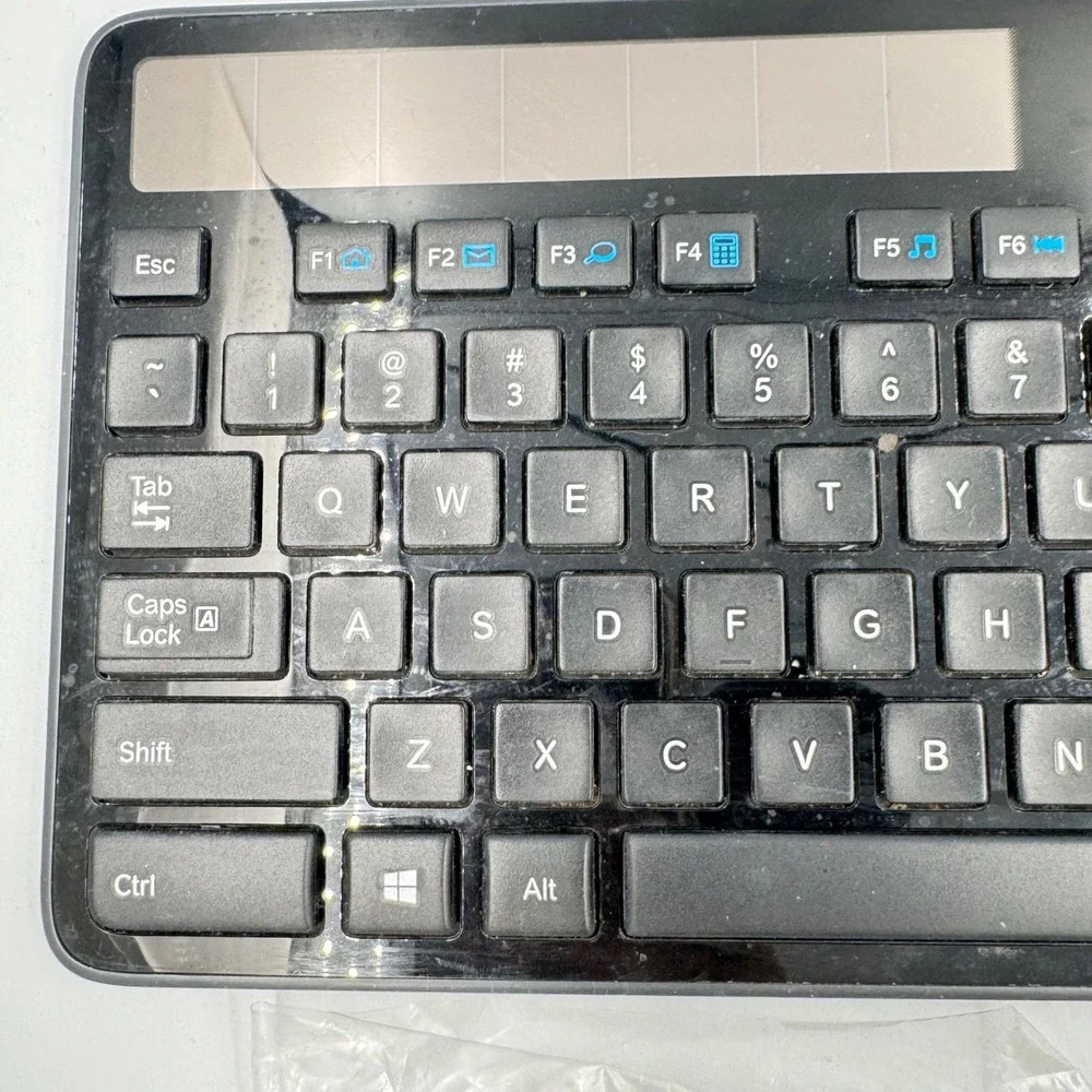 Logitech Keyboard and Mouse Bundle Black K750 Solar‎ M705 Wireless